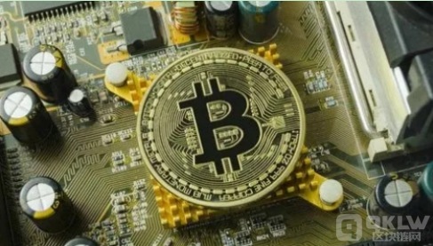 比特币是什么？揭秘区块链技术下的去中心化数字货币