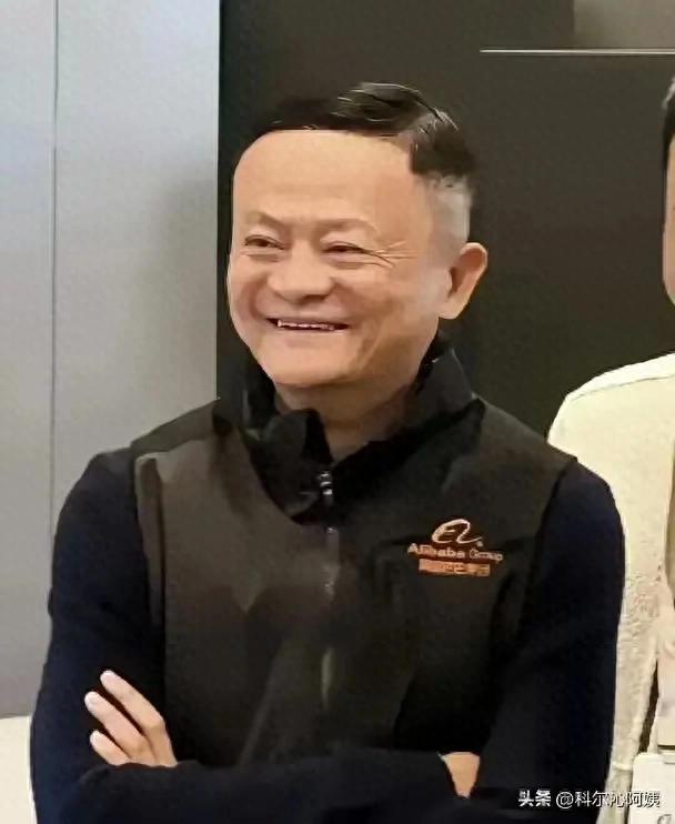 马云商业思维进化：从电商巨头到人工智能与科技创新的领路人
