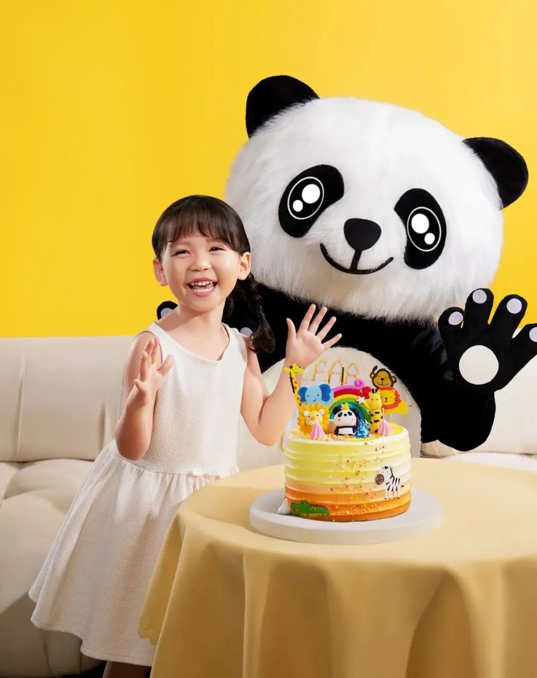 劳斯莱斯营销策略_劳斯莱斯目标市场_劳斯莱斯的全球销售网络与市场策略