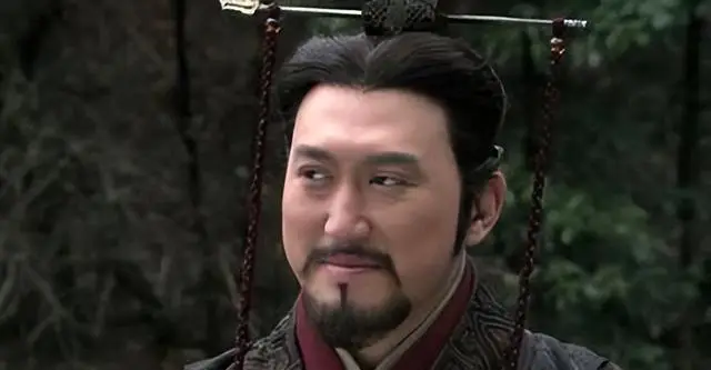 将领秦国传奇王翦是谁_王翦：秦国的传奇将领_秦国名将王翦下场