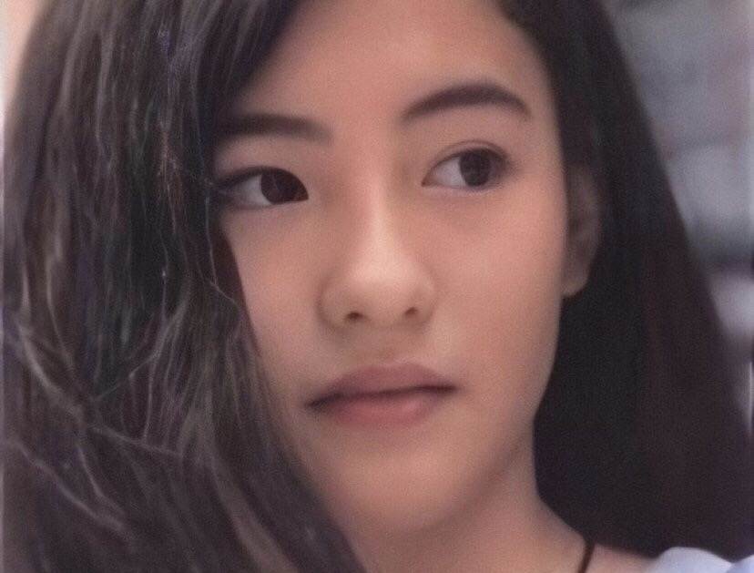 歌手张伯芝的歌曲_张柏芝的经典表演与观众反响_春晚张柏芝