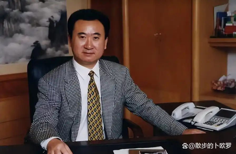 胡润如何平衡商业与社会责任_胡润如何平衡商业与社会责任_胡润如何平衡商业与社会责任