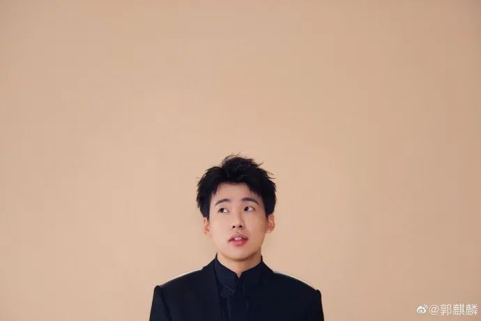 郭麒麟和郭德纲关系生疏的原因_郭麒麟_郭麒麟亲妈是谁