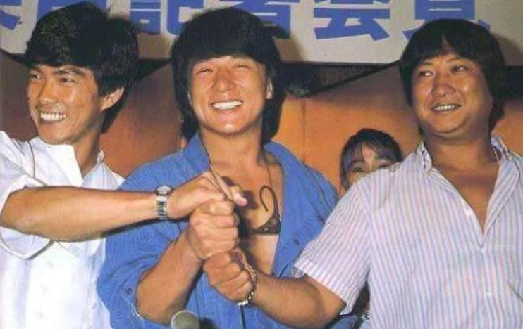 洪金宝与武术界的互动与发展_洪金宝担任武术指导的电影_洪金宝的武术师傅是谁