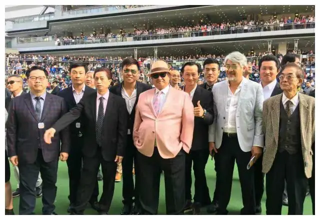 武术宗师洪金宝来了_洪金宝武术指导_洪金宝与武术界的互动与发展