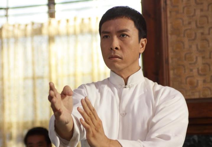 洪金宝与武术界的互动与发展_洪金宝武术_洪金宝的武术师傅是谁