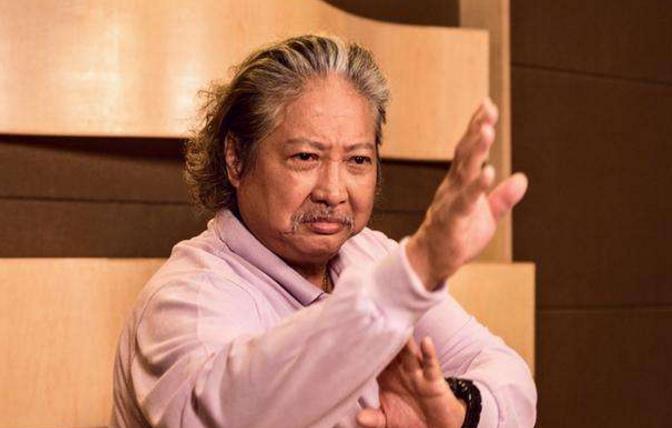 洪金宝武术_洪金宝与武术界的互动与发展_洪金宝的武术师傅是谁