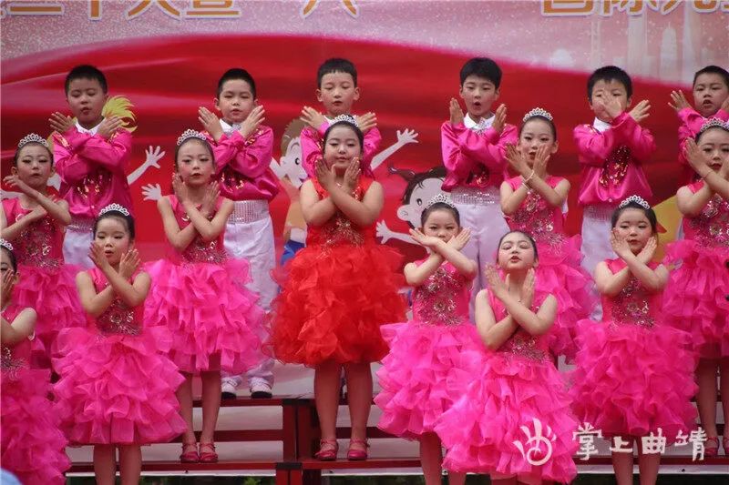 张青：追寻梦想的勇者_勇敢追寻梦想_追逐梦想勇气