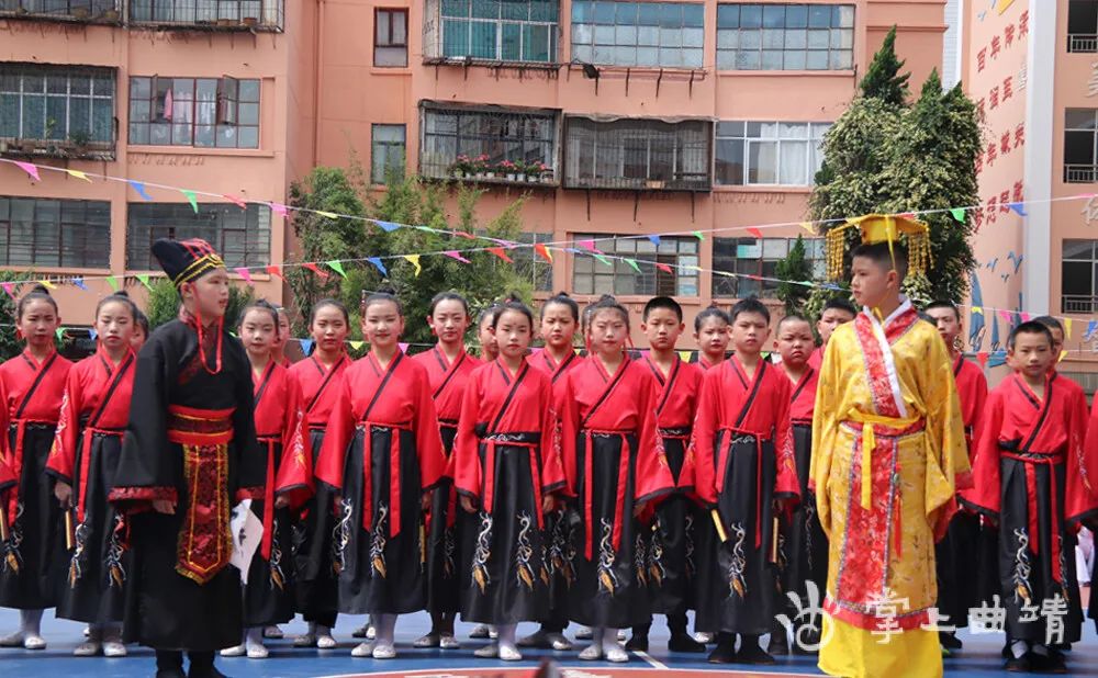 勇敢追寻梦想_追逐梦想勇气_张青：追寻梦想的勇者