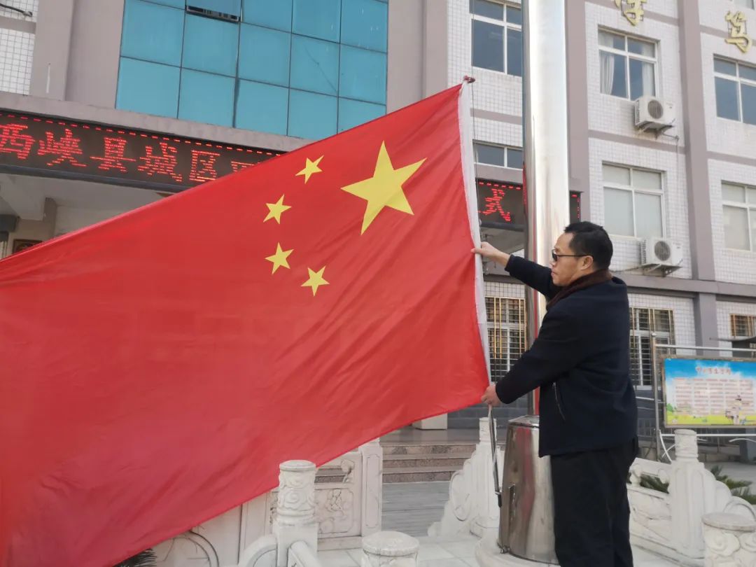 追逐梦想勇气_张青：追寻梦想的勇者_追寻梦想的勇气