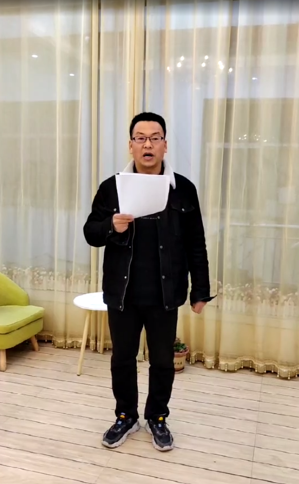 追逐梦想勇气_张青：追寻梦想的勇者_追寻梦想的勇气