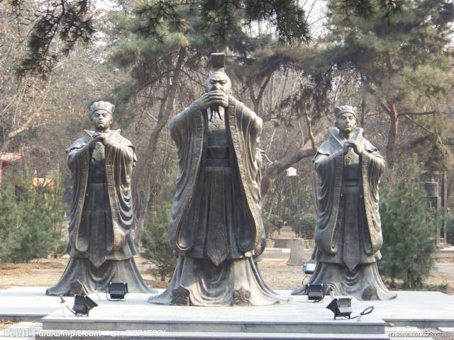 王朝更替史家族嬴政是谁_嬴政的家族史与王朝更替_王朝更替史家族嬴政的原因