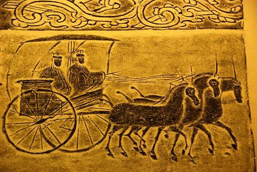 王朝更替史家族嬴政是谁_嬴政的家族史与王朝更替_王朝更替史家族嬴政的原因