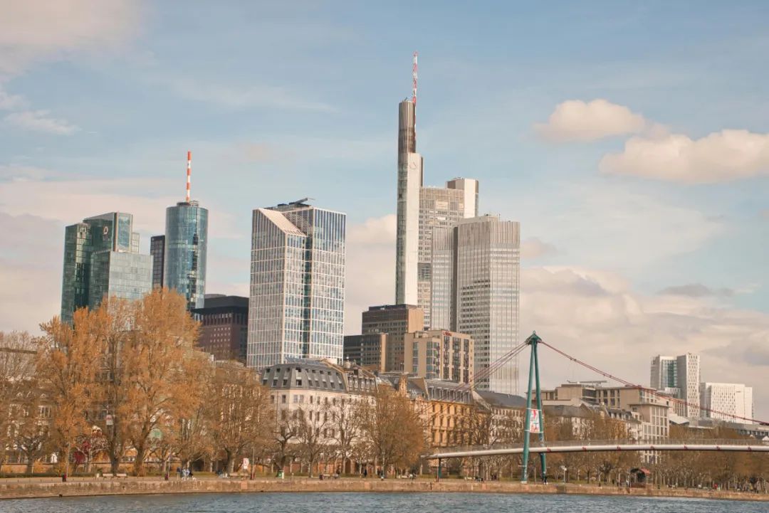 数字货币金融模型_货币数字化转型_分析数字货币与传统金融的互动：如何共同优化资源配置