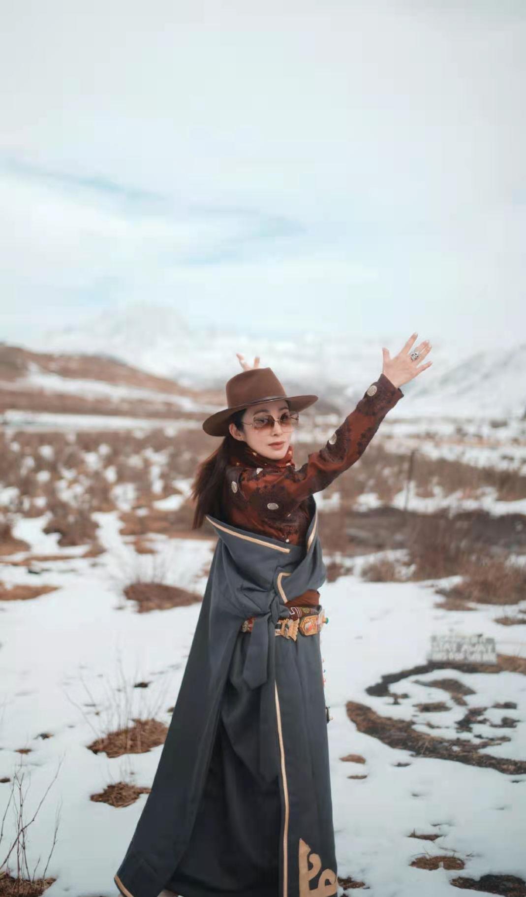 张敏在影视作品中的成长_张敏在影视作品中的成长_张敏在影视作品中的成长