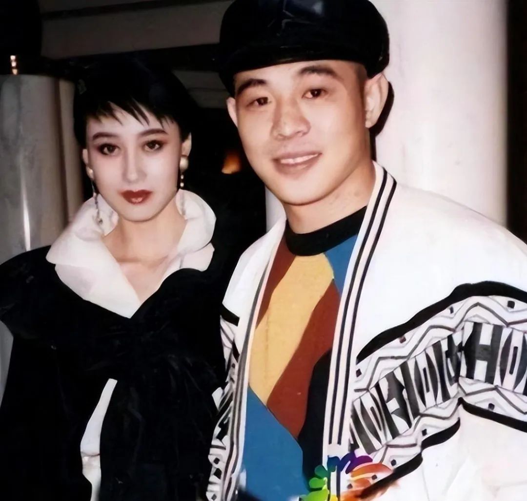 利智的文化背景与艺术影响_文化背景对艺术的影响_文化背景对作品的影响