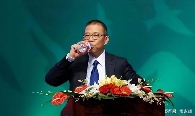 钟睒睒的商业模式与盈利分析_钟睒睒的商业模式与盈利分析_钟睒睒的商业模式与盈利分析