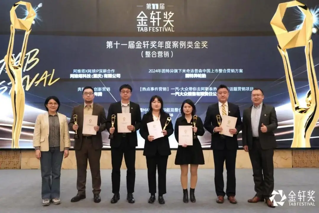 奔驰s级女车主_奔驰的车主社区与品牌忠诚度_奔驰与捷豹车主当街互殴