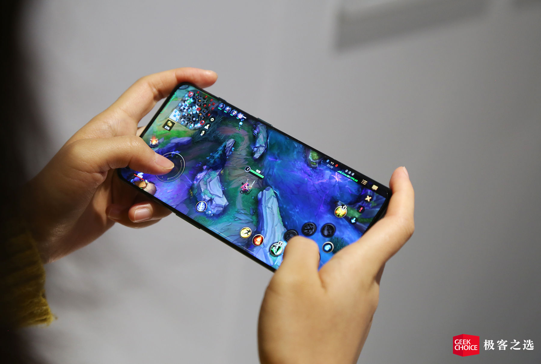 评测一加手机的显示效果与体验_打开手机测评_评测效果显示加体验手机怎么办