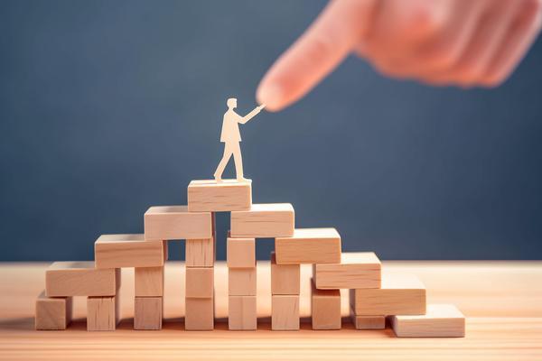 美国互联网金融借鉴：从PayPal到Stripe的成功经验与创新模式