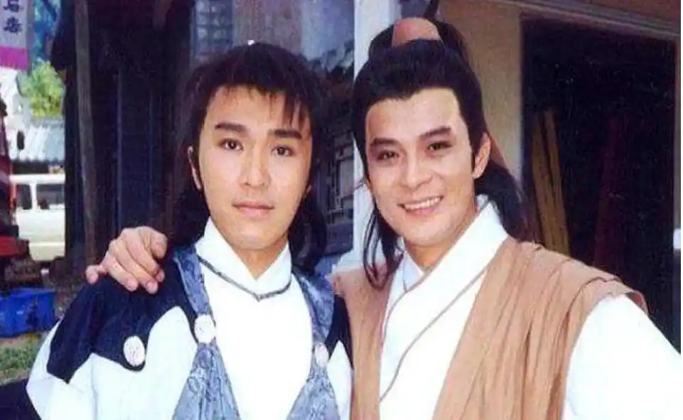 周星驰的经典搞笑角色与形象_搞笑周星驰角色经典形象图片_搞笑周星驰角色经典形象视频