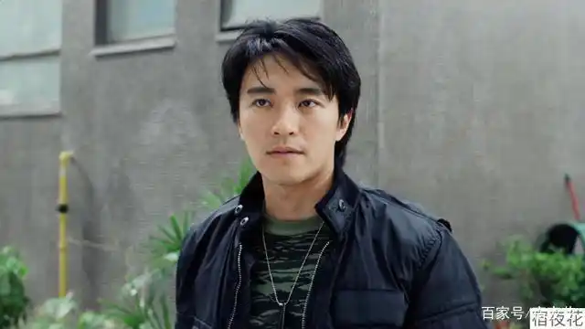 周星驰的经典搞笑角色与形象_搞笑周星驰角色经典形象图片_搞笑周星驰的电影