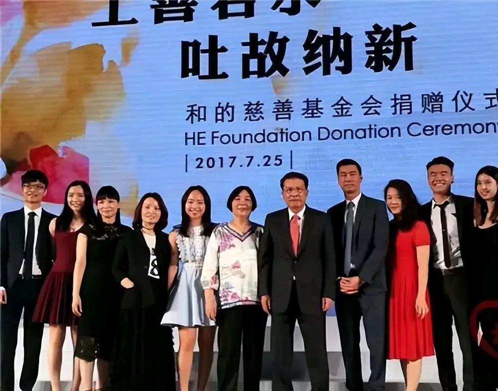 家电推动行业发展何享健简介_何享健如何推动家电行业的发展_家电行业产业链