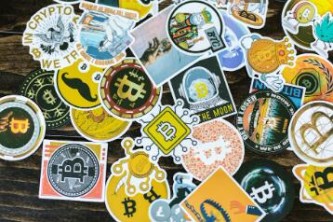 MetaMask钱包手机使用教程：安卓与iOS下载安装指南